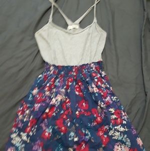 Beautiful above the knees side pocket Dress